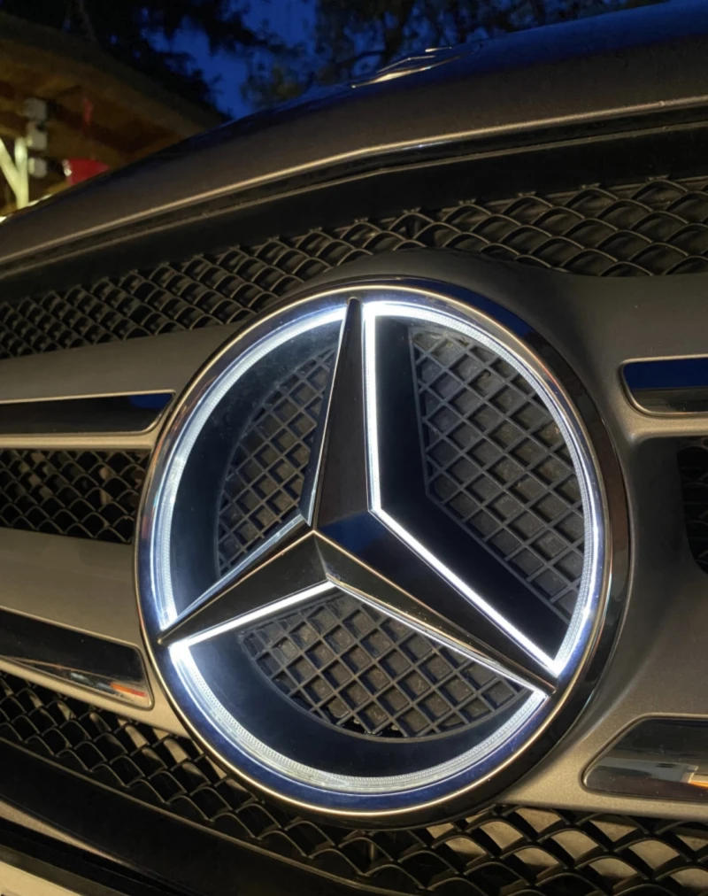 Mercedes-Benz GLA 250, снимка 8 - Автомобили и джипове - 52030493