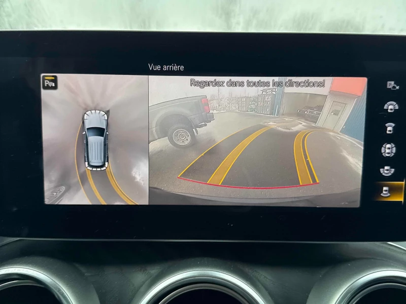 Mercedes-Benz GLC 43 AMG * * CARFAX * * АВТО КРЕДИТ * * , снимка 11 - Автомобили и джипове - 52698317