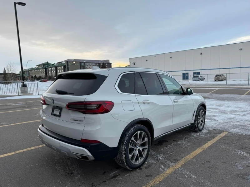 BMW X5 * xDrive40i * CARFAX * БЕЗ ПЪРВОНАЧАЛНА ВНОСКА, снимка 13 - Автомобили и джипове - 52851277