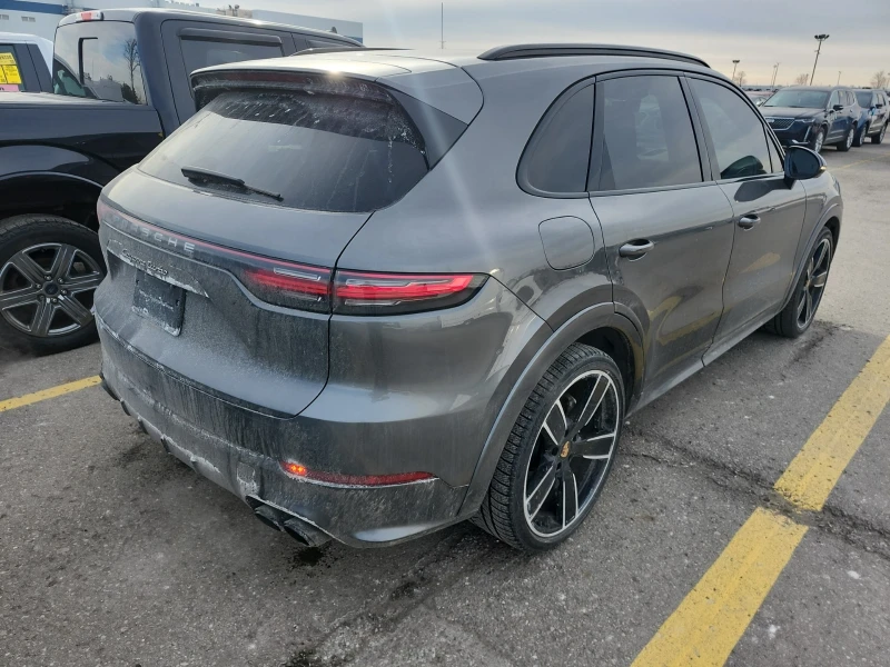 Porsche Cayenne * TURBO* CARFAX * БЕЗ ПЪРВОНАЧАЛНА ВНОСКА, снимка 3 - Автомобили и джипове - 52903802