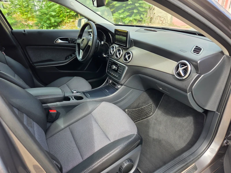Mercedes-Benz GLA 200 CDI, снимка 15 - Автомобили и джипове - 52924328