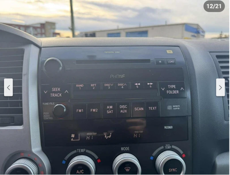 Toyota Sequoia LIMITED* 5.7* V8* ПОДГРЕВ* КАМЕРА* КЕЙЛЕС, снимка 10 - Автомобили и джипове - 53112476