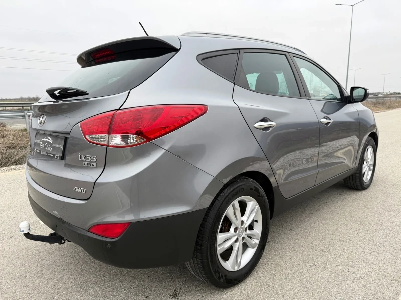 Hyundai IX35 2.0 CRDi / 4WD 4X4 / KOJA / PODGREV / PARKTRONIC , снимка 7 - Автомобили и джипове - 53449458