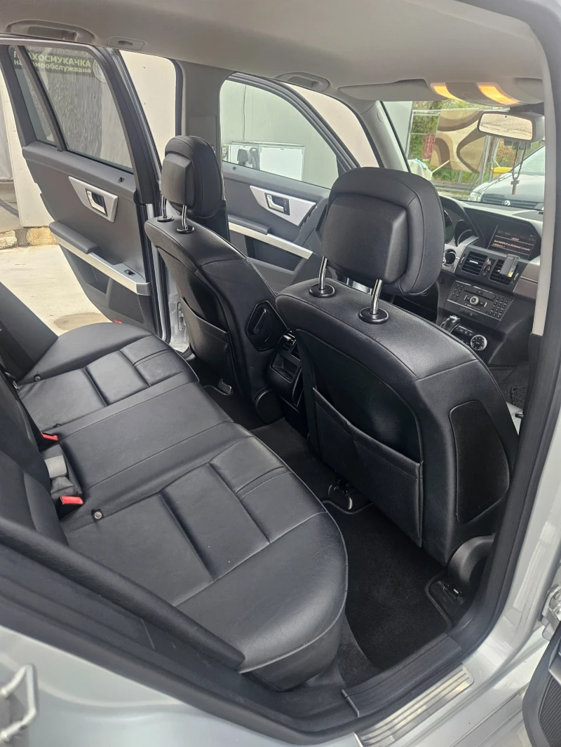 Mercedes-Benz GLK 320, снимка 12 - Автомобили и джипове - 53579941