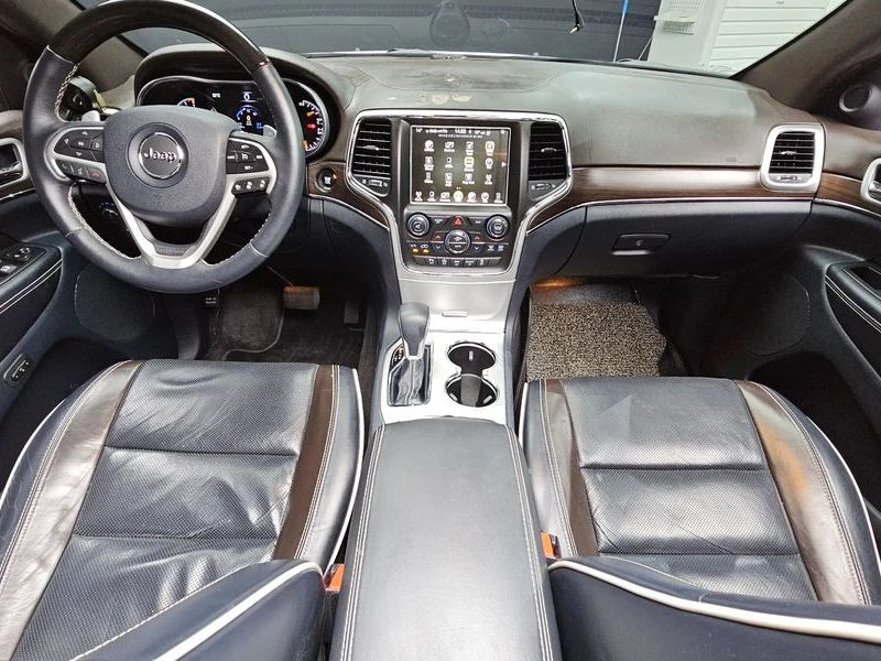 Jeep Cherokee 3.6 Overland| 283к.с.| ВКЛ.ТЕХНОТЕСТ, снимка 7 - Автомобили и джипове - 55401541