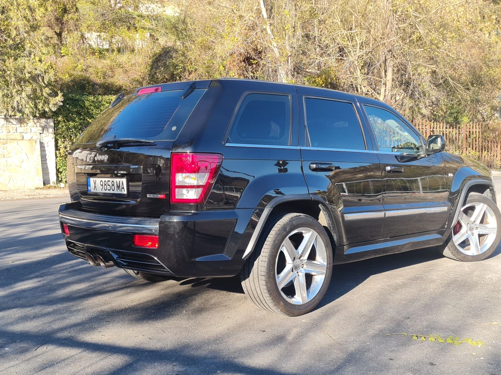 Jeep Grand cherokee 6.1SRT Facelift - изображение 4