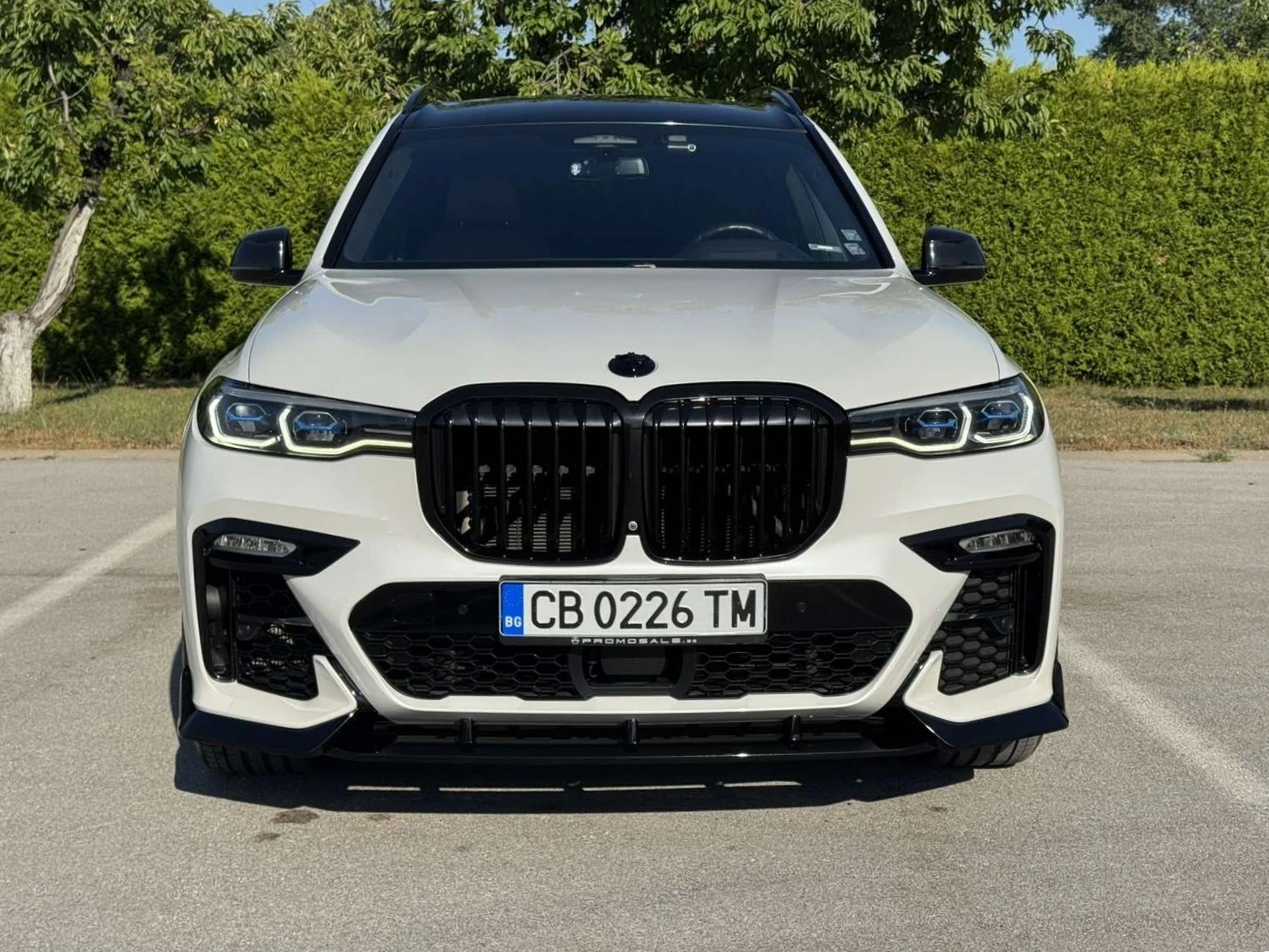 BMW X7 BMW X7 M50d - White Thunder Edition - изображение 2