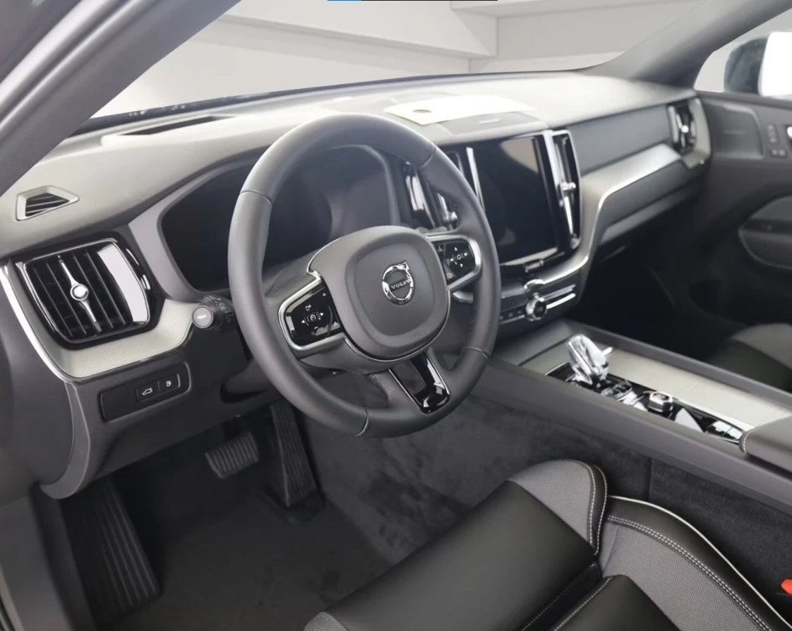 Volvo XC60 T6* Plug In* AWD* Black Edition*  - изображение 5