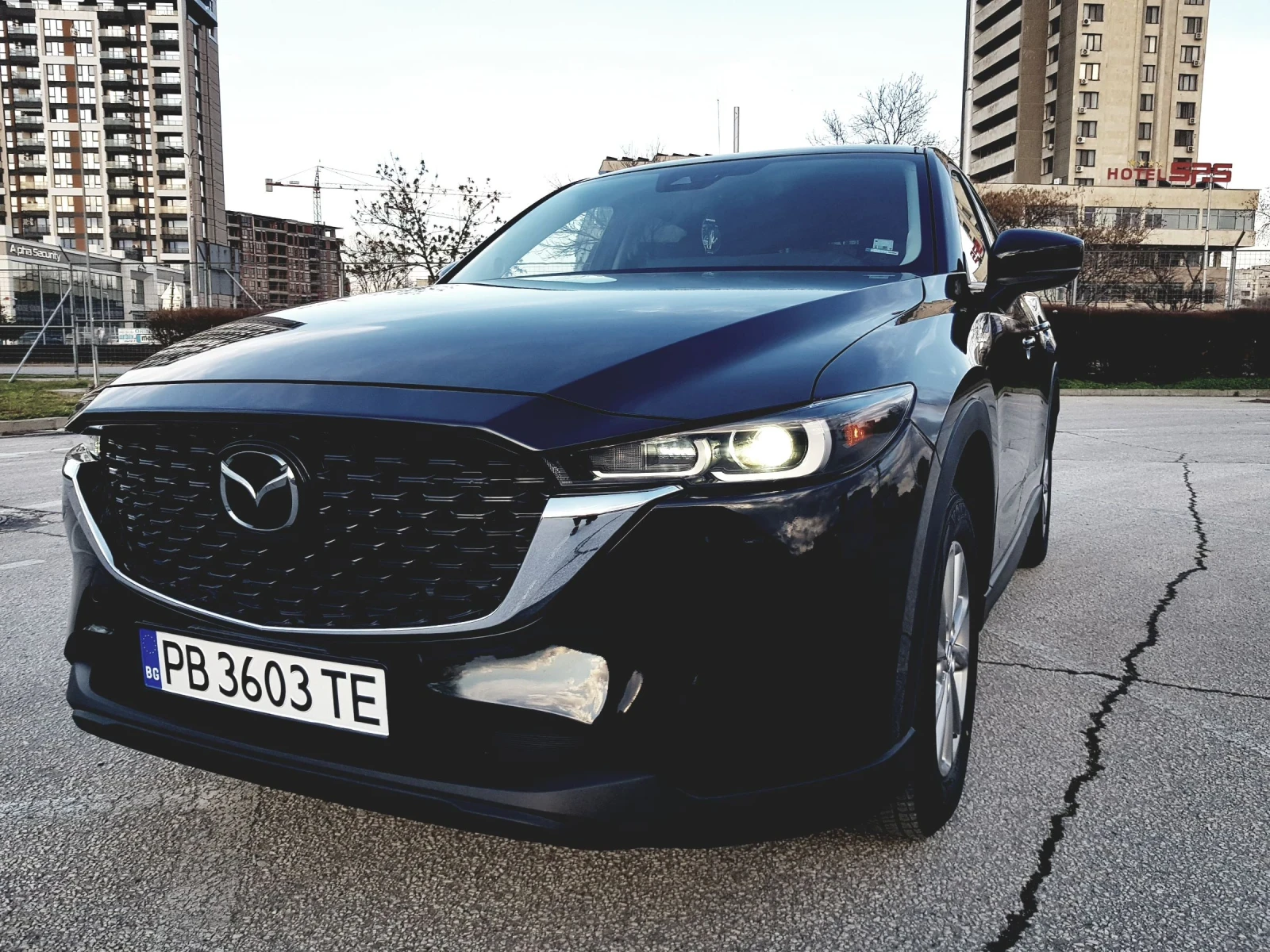Mazda CX-5 2.5 skyactiv G  30000 км.СПЕШНА ПРОДАЖБА!!!!