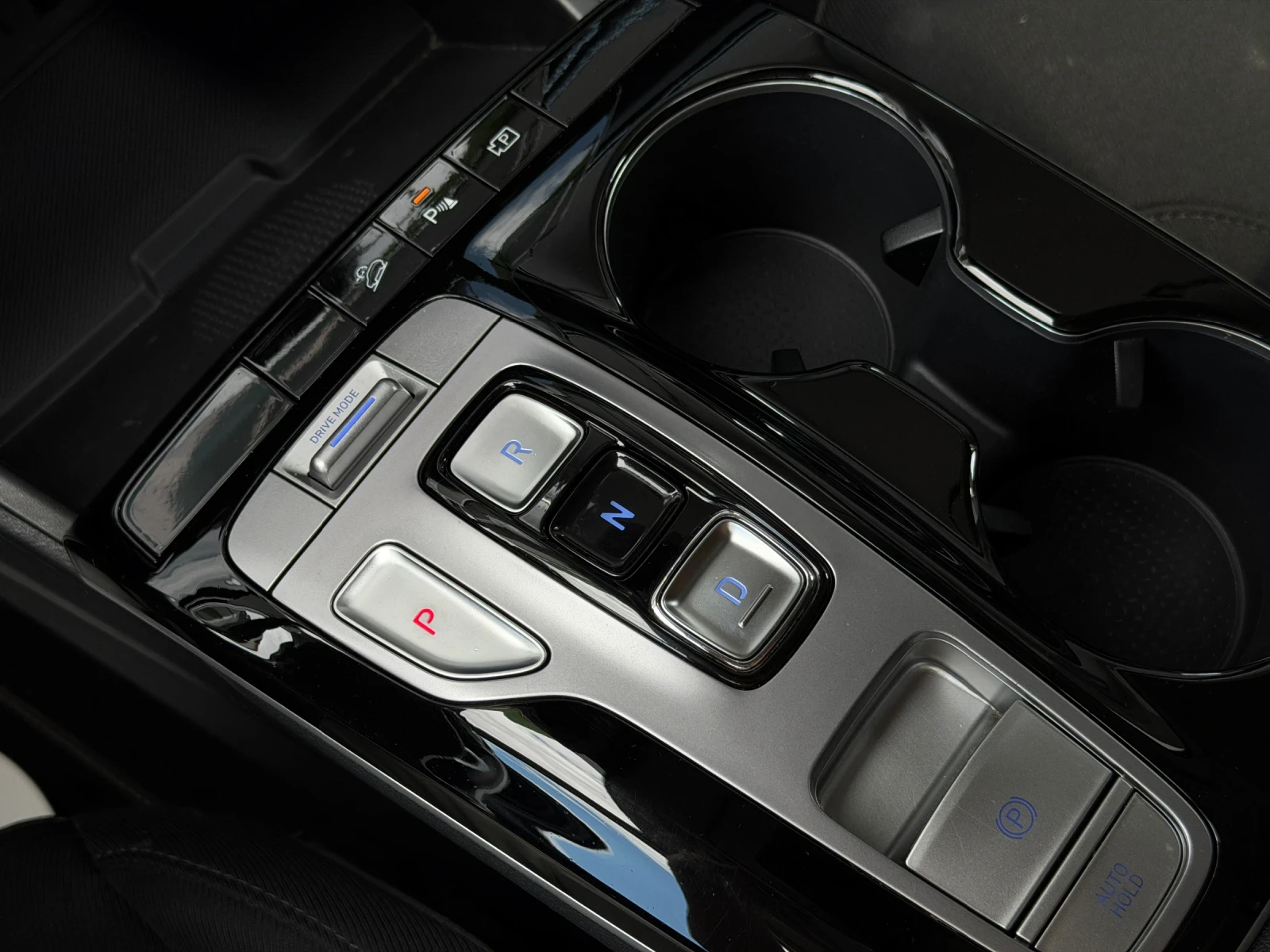Hyundai Tucson 1.6 T-GDI Hybrid XLine, снимка 10 - Автомобили и джипове - 54710248
