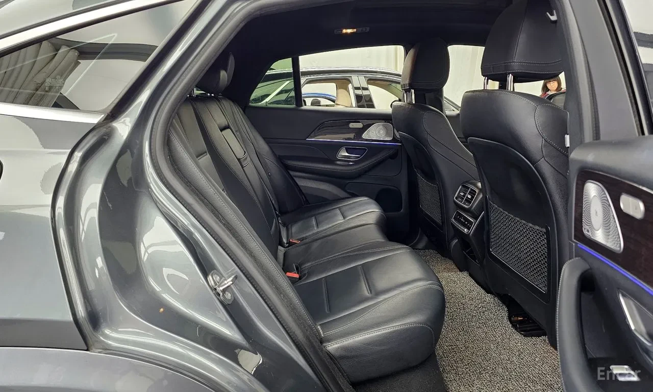 Mercedes-Benz GLE 400 d* Coupe* burmester* multibeam led* Parking As, снимка 9 - Автомобили и джипове - 54721007