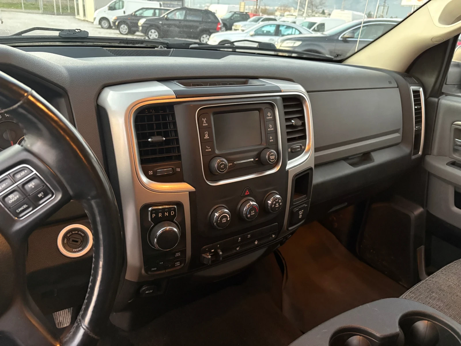 Dodge RAM 1500, снимка 8 - Автомобили и джипове - 54904255