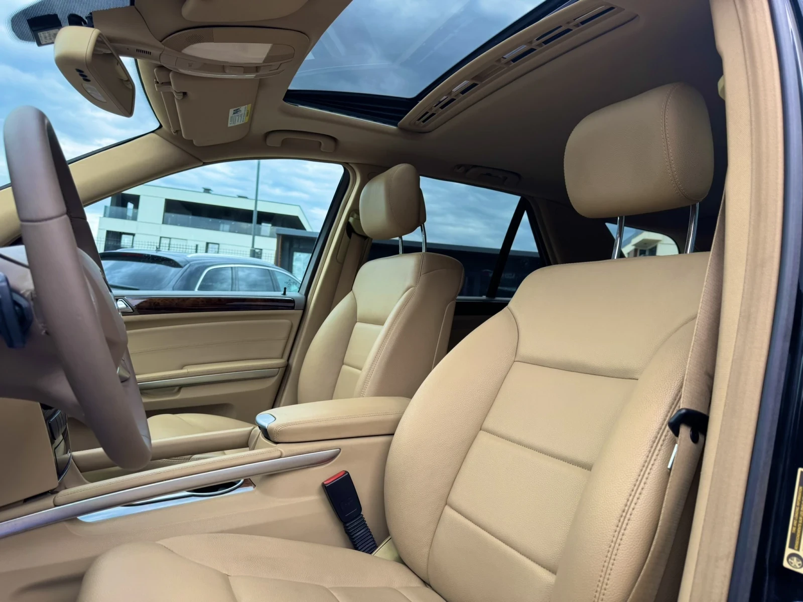 Mercedes-Benz ML 350, снимка 6 - Автомобили и джипове - 55091495