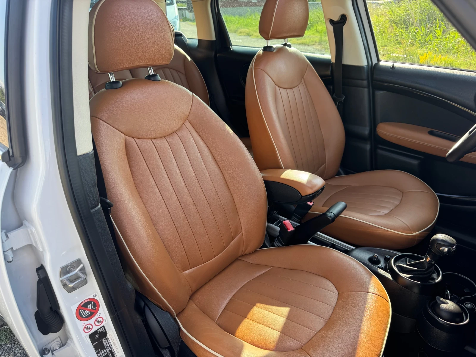 Mini Countryman 2.0D * AVTOMAT* PANO* NAVI* FULL* TOP* , снимка 12 - Автомобили и джипове - 55397007