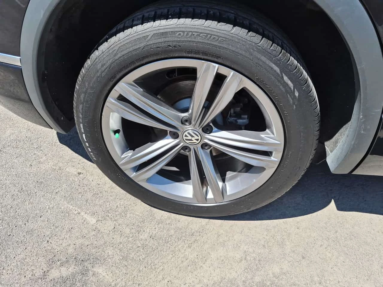 VW Tiguan * Highline * CARFAX * БЕЗ ПЪРВОНАЧАЛНА ВНОСКА, снимка 7 - Автомобили и джипове - 55590940