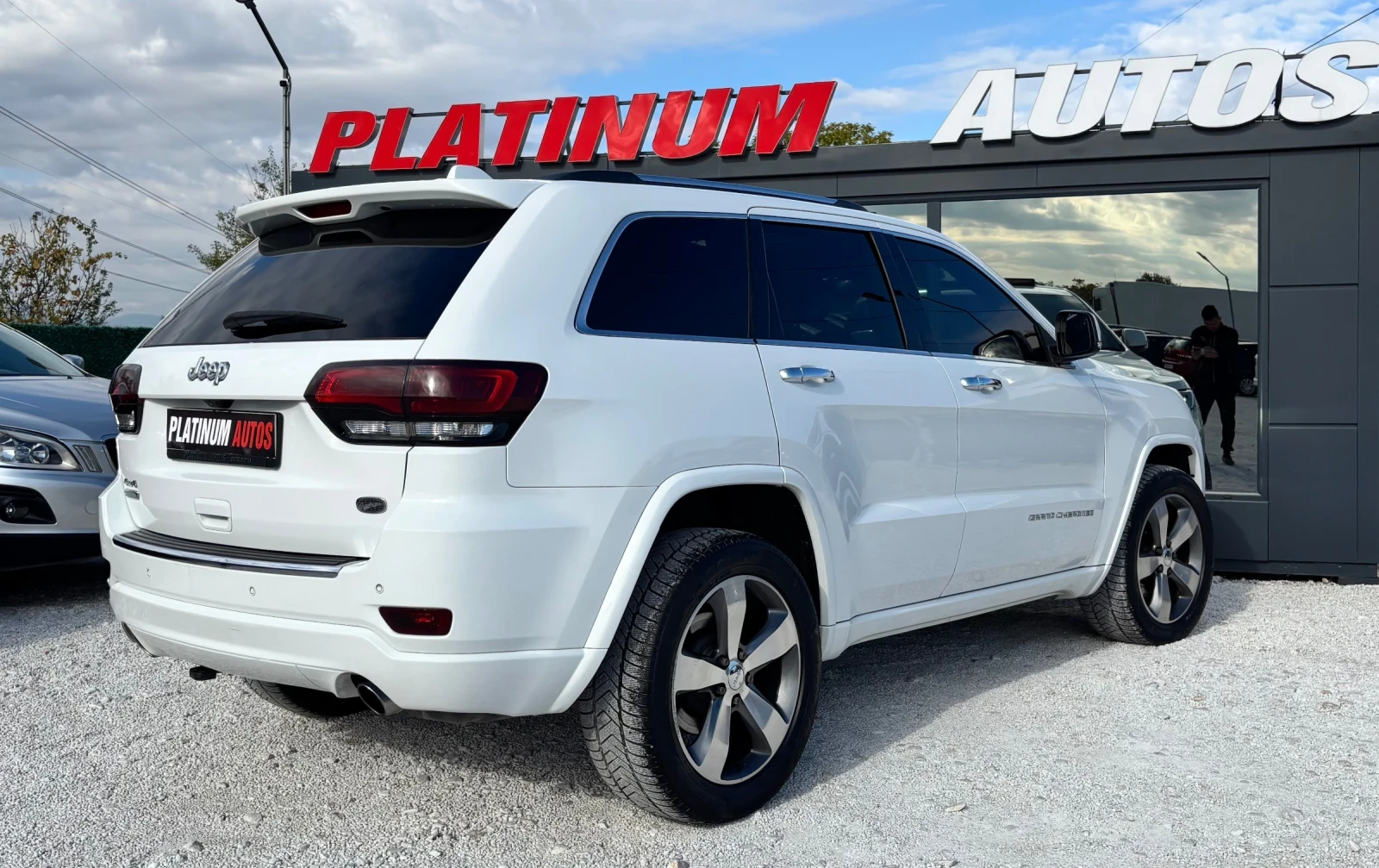 Jeep Grand cherokee 3.0D/4X4/OVERLAND EDITION/�����/PANO/NAVI/LED/FULL | Mobile.bg � ����������� 6