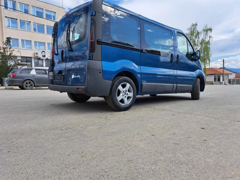 Renault Trafic  1.9 CDTI * КЛИМА * ТОП СЪСТОЯНИЕ , снимка 2 - Бусове и автобуси - 53124631