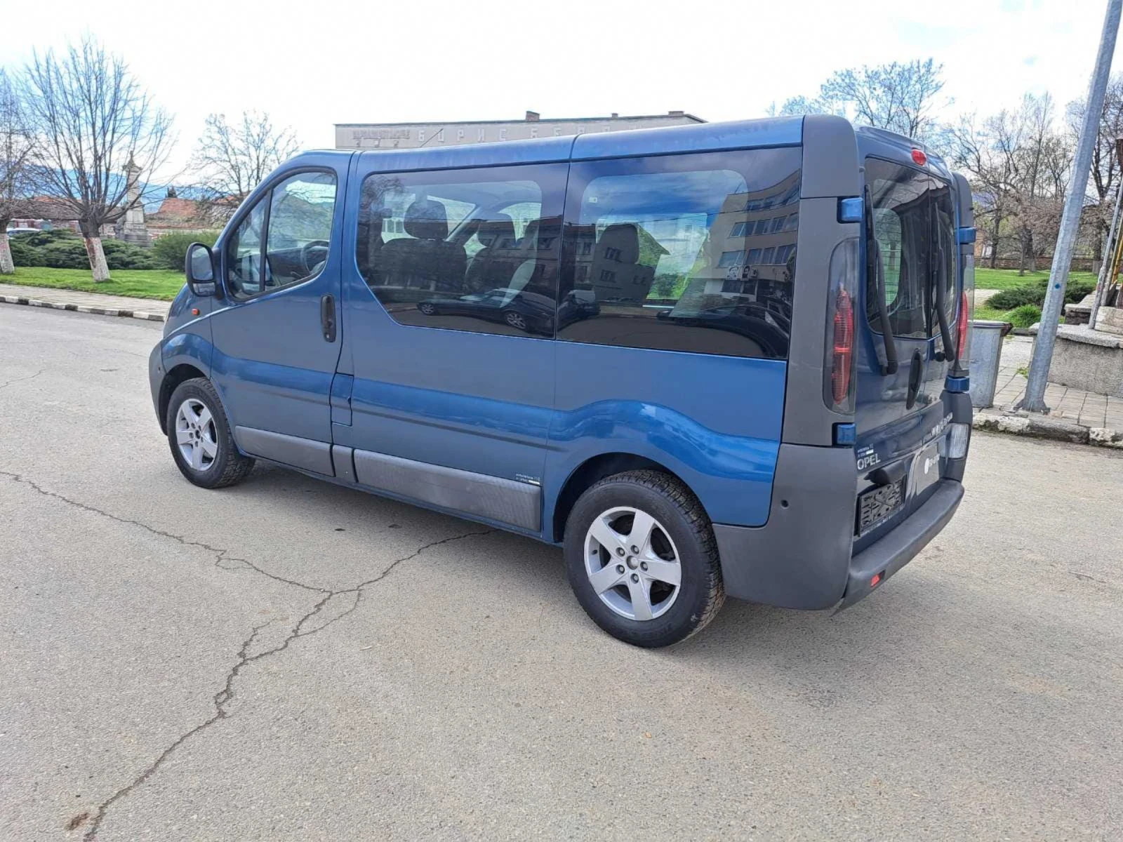 Renault Trafic  1.9 CDTI * КЛИМА * ТОП СЪСТОЯНИЕ  - изображение 6