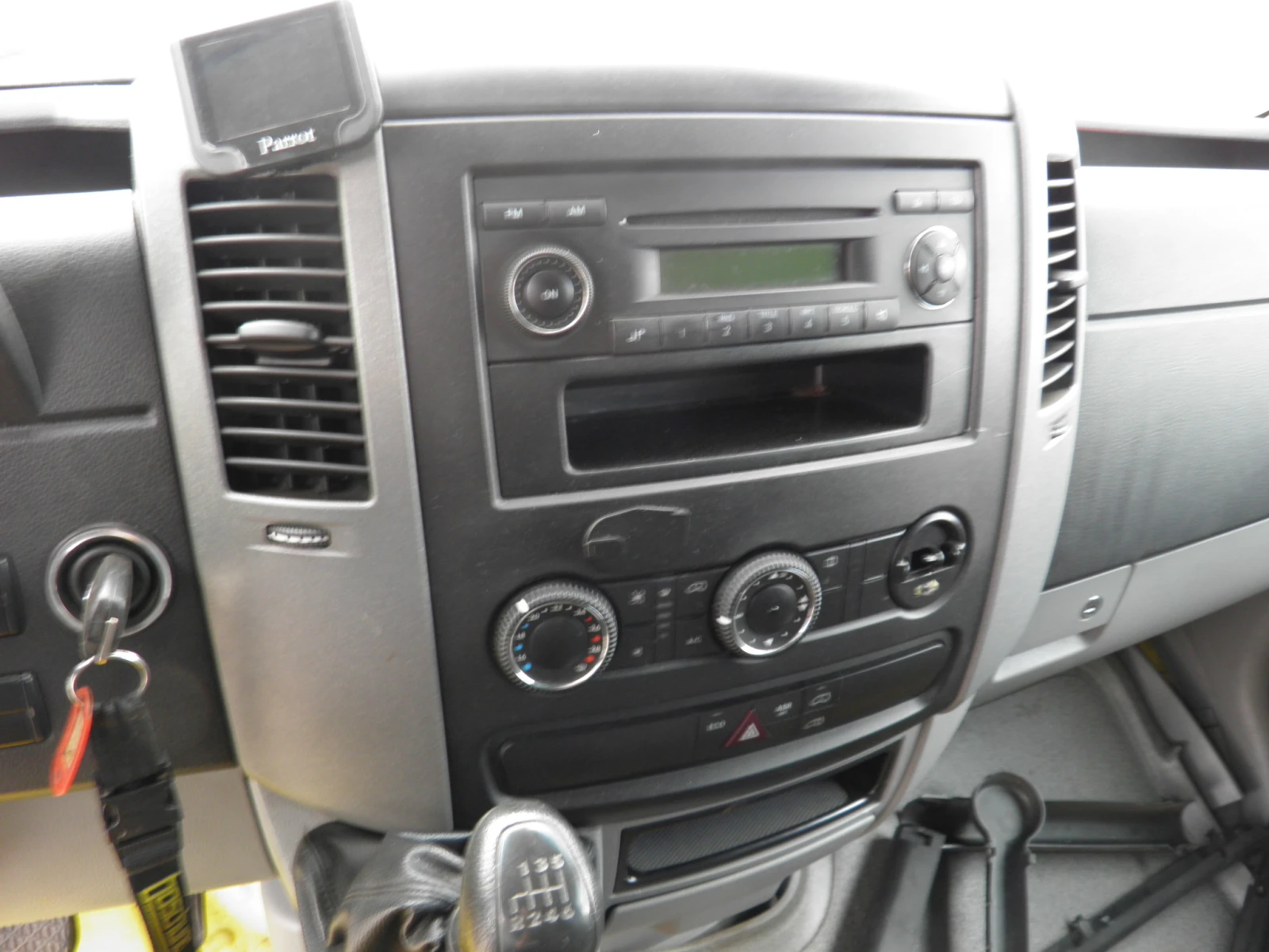 Mercedes-Benz 316 CDI, снимка 16 - Бусове и автобуси - 53993363
