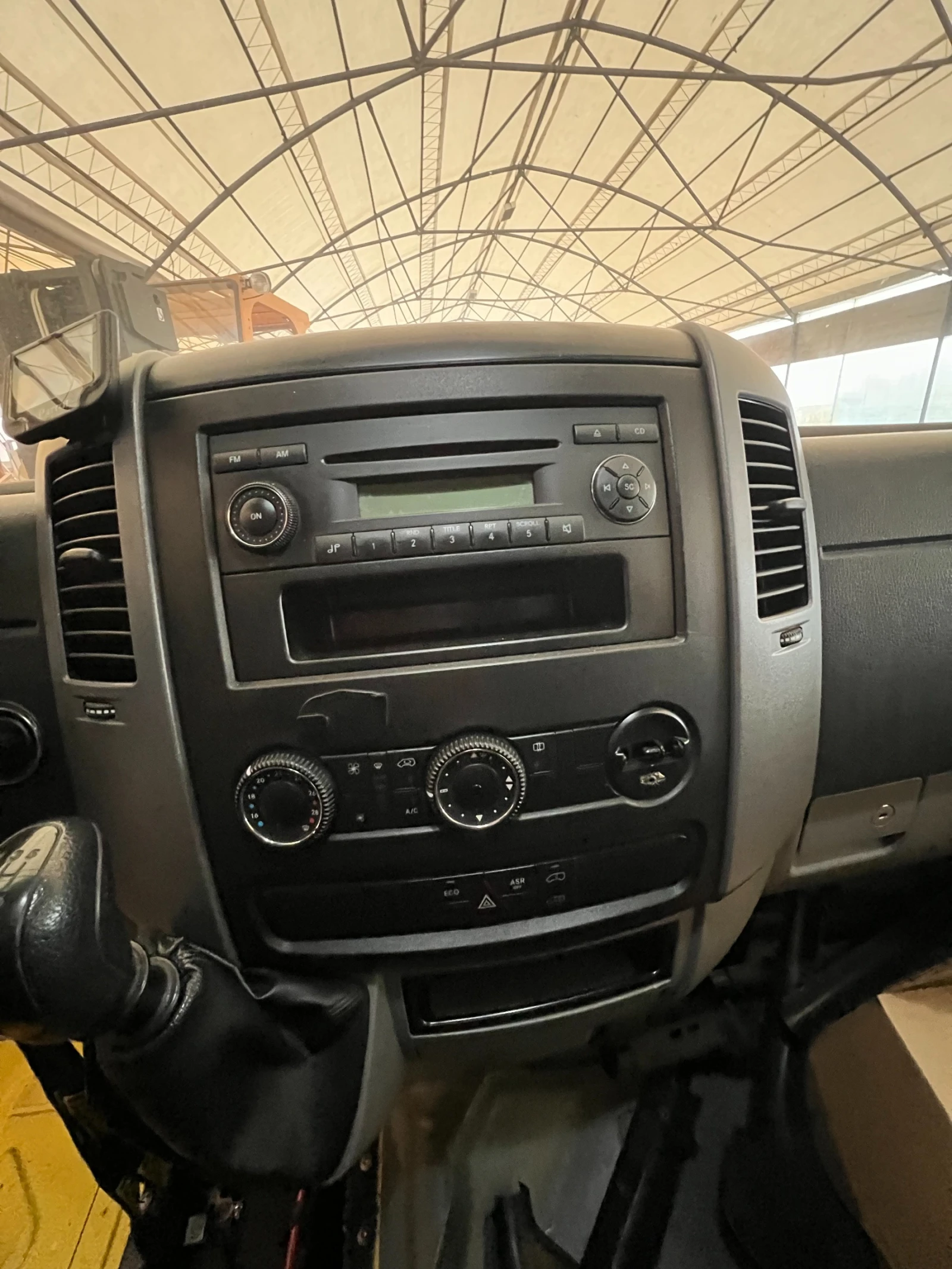 Mercedes-Benz 316 CDI, снимка 8 - Бусове и автобуси - 53993363