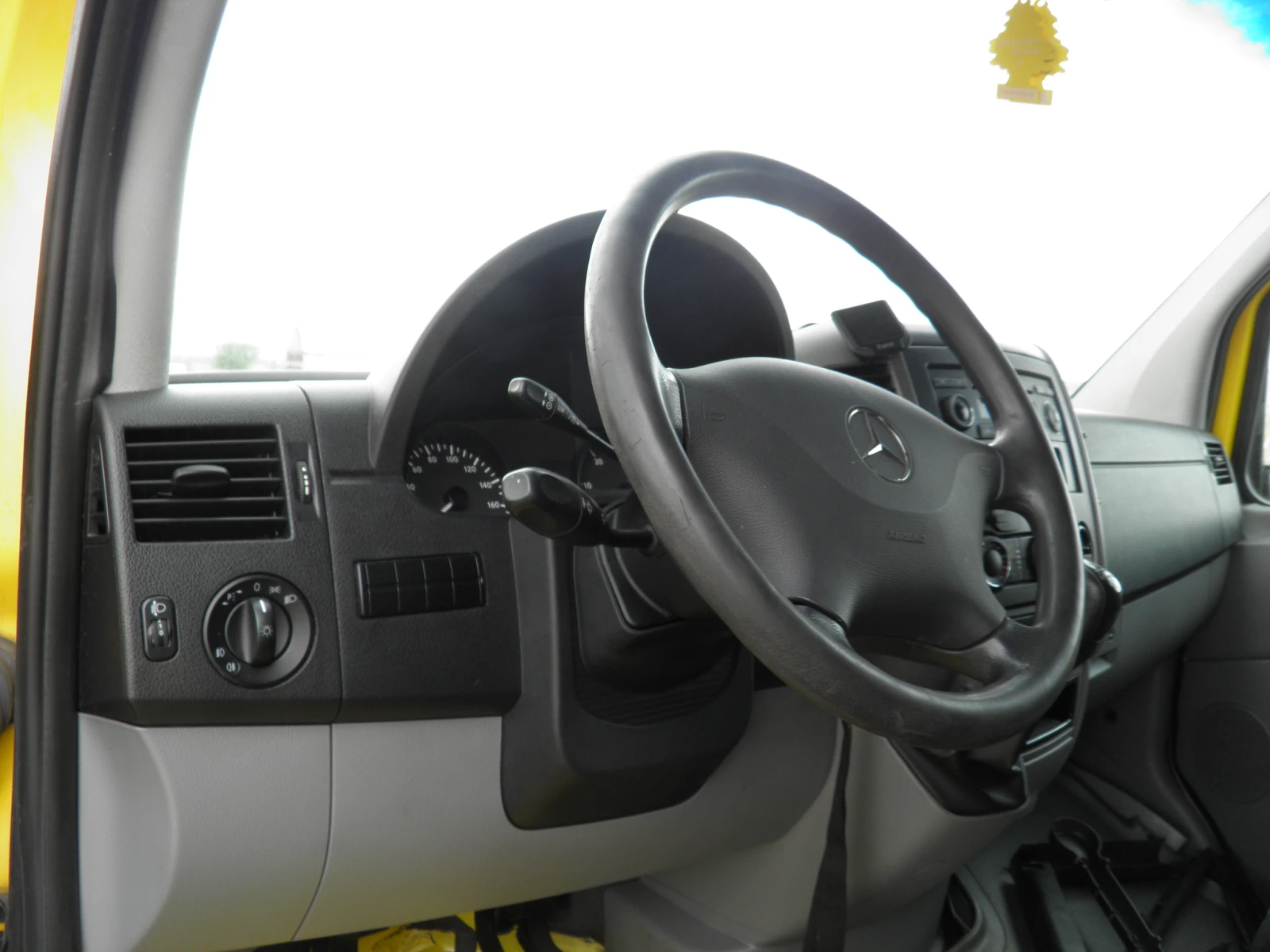 Mercedes-Benz 316 CDI, снимка 17 - Бусове и автобуси - 53993363