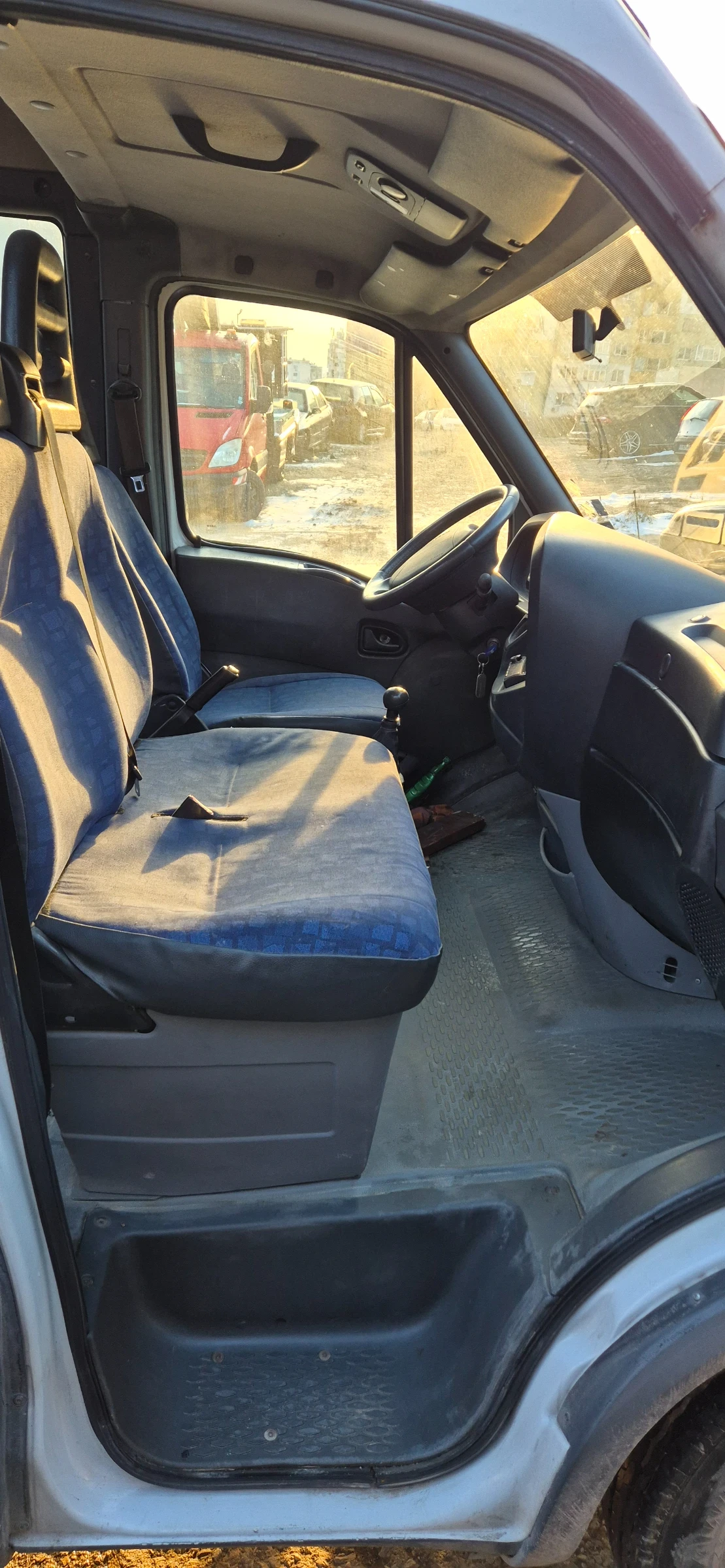 Iveco Daily Maxi, снимка 6 - Бусове и автобуси - 54023480