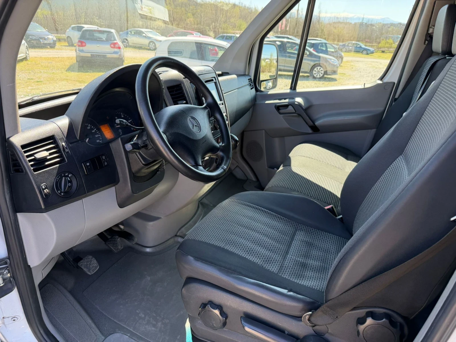 Mercedes-Benz Sprinter 316 CDI - КЛИМАТИК , снимка 11 - Бусове и автобуси - 54213521