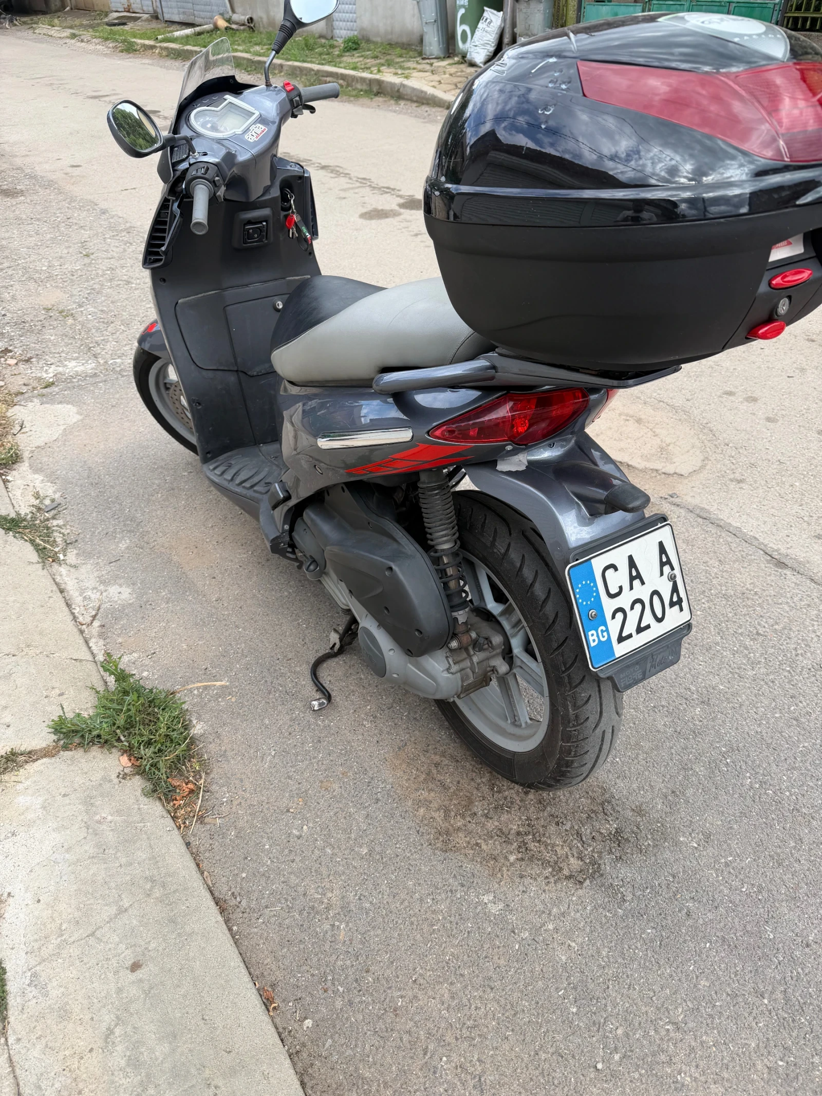 Aprilia Sportcity 250, снимка 2 - Мотоциклети и мототехника - 55178137