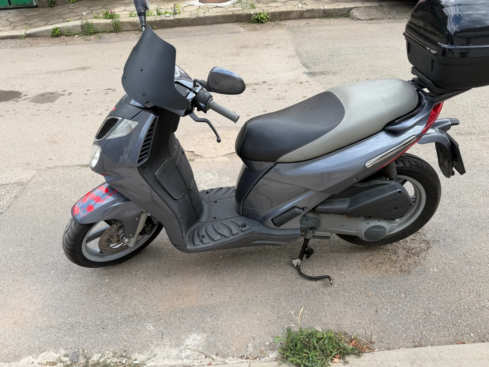 Aprilia Sportcity 250, снимка 3 - Мотоциклети и мототехника - 55178137