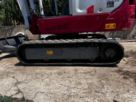 Багер Takeuchi TB216, снимка 6