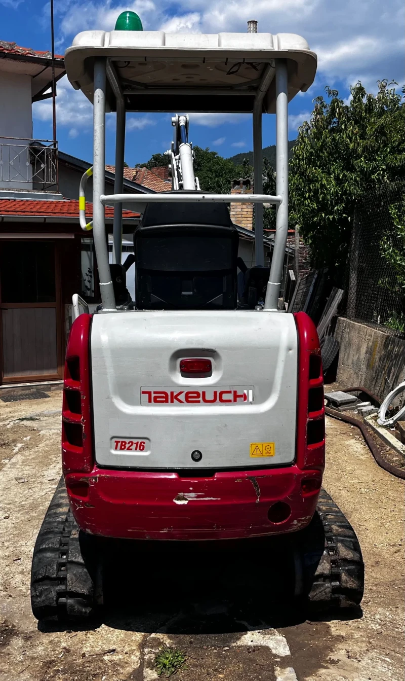 Багер Takeuchi TB216, снимка 4 - Индустриална техника - 51072108
