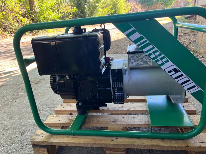 Допълнително оборудване Електроагрегат Бензонов монофазен генератор / агрегат Briggs & St, снимка 3 - Индустриална техника - 51799373