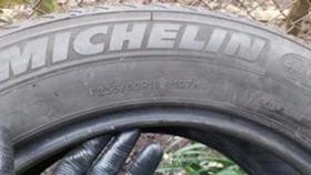 Гуми Зимни 235/60R18, снимка 4