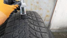 Гуми Зимни 235/60R18, снимка 7