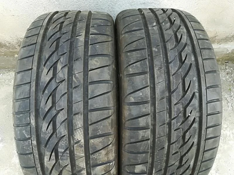 Гуми Летни 225/40R18, снимка 1 - Гуми и джанти - 21467147