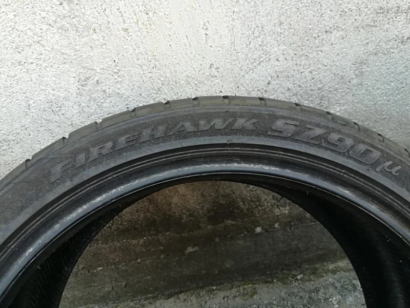 Гуми Летни 225/40R18, снимка 5 - Гуми и джанти - 21467147