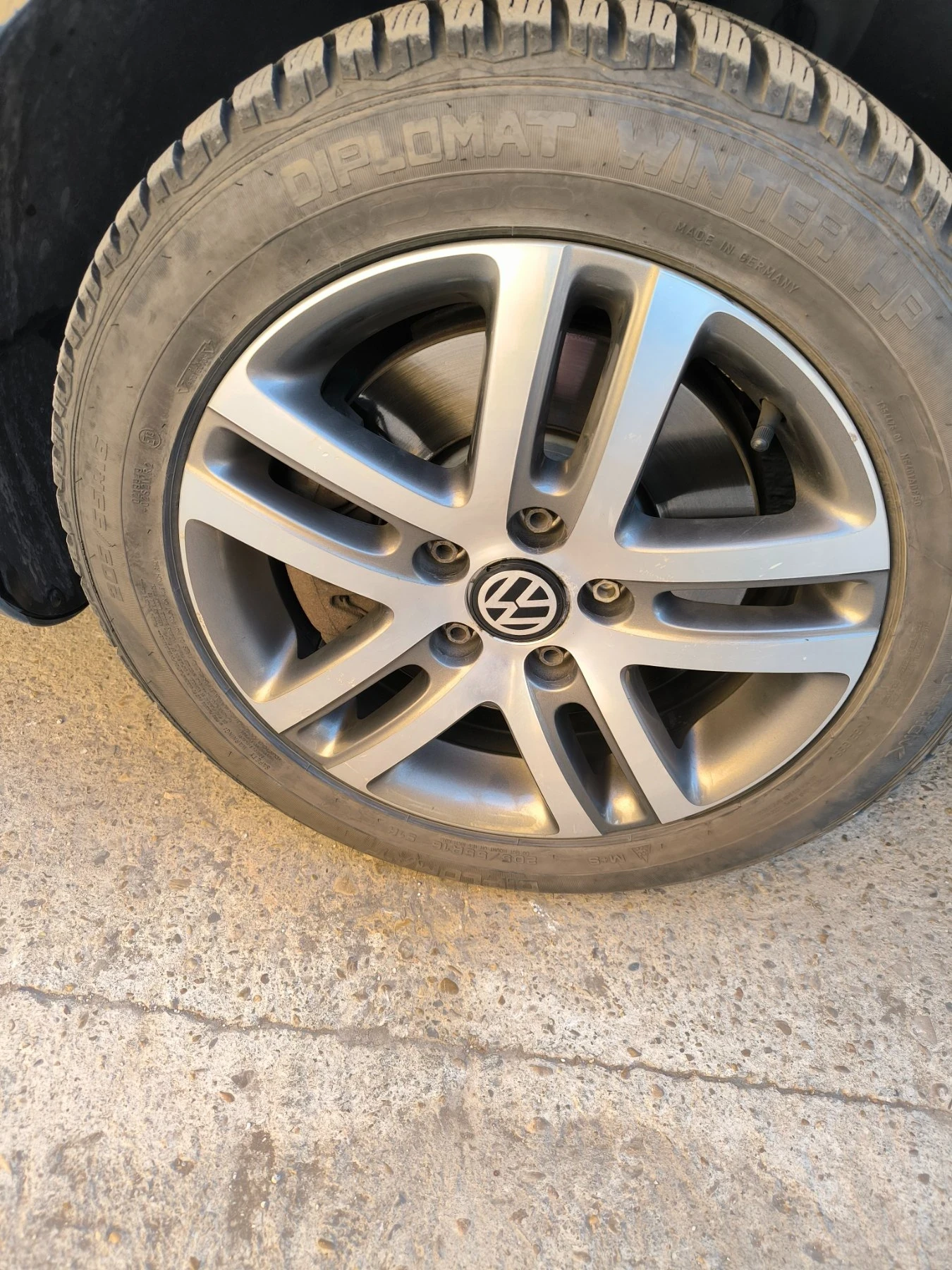    205/55R16  VW | Mobile.bg   3