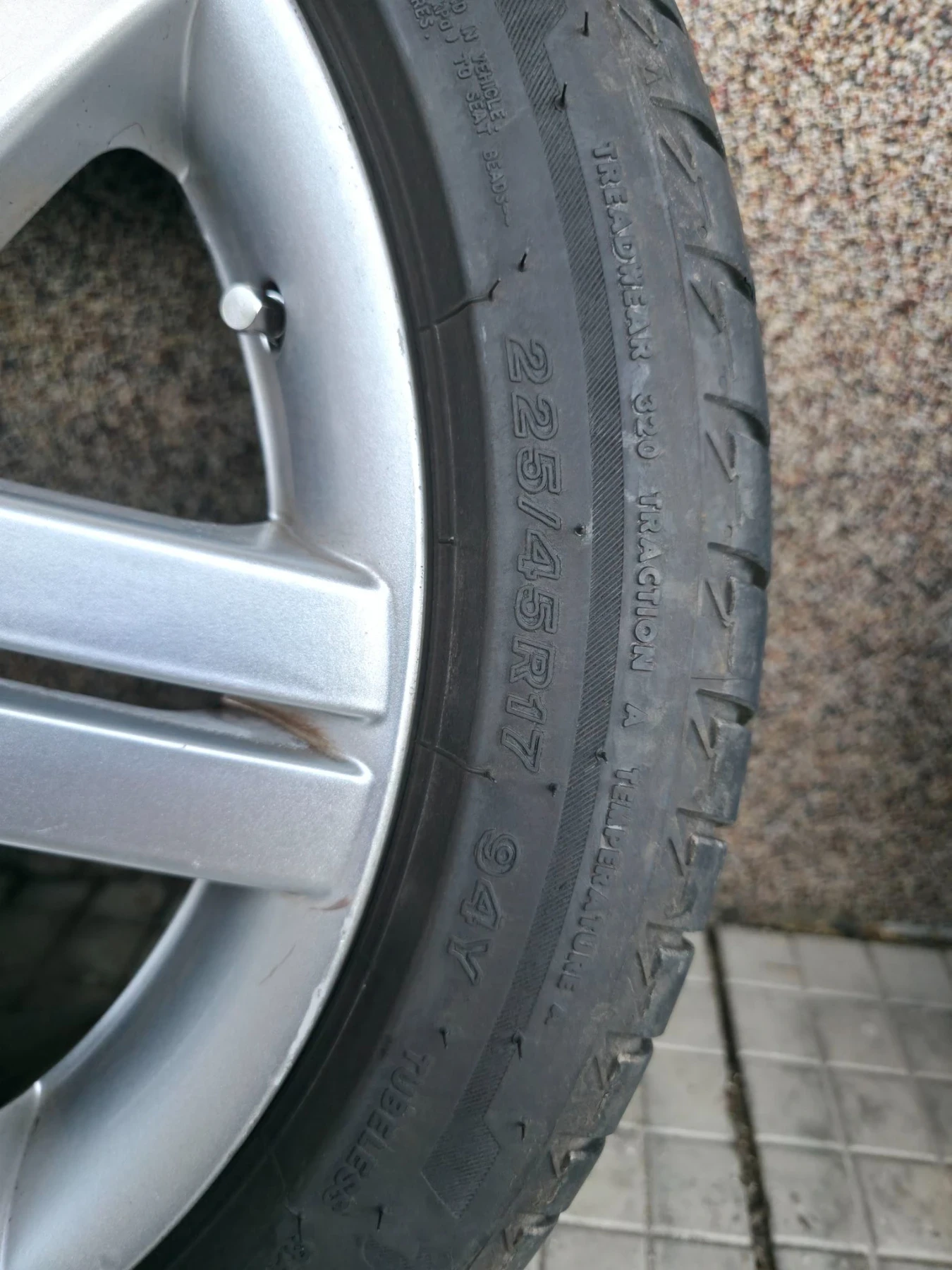 Гуми с джанти Firestone 225/45R17, снимка 9 - Гуми и джанти - 56129595