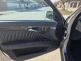 Mercedes-Benz E 320, снимка 9