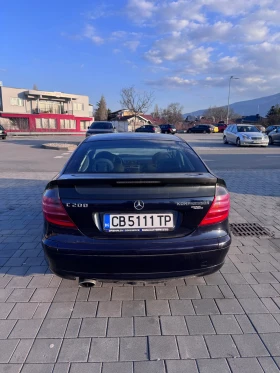 Mercedes-Benz C 200, снимка 4