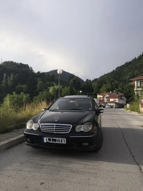 Mercedes-Benz C 320, снимка 1