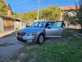 Skoda Octavia В перфектно състояние., снимка 2