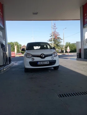 Обява за продажба на Renault Twingo 1.0 SCe 70 Life 2017 * 5 врати* 44000км ~10 000 лв. - изображение 1