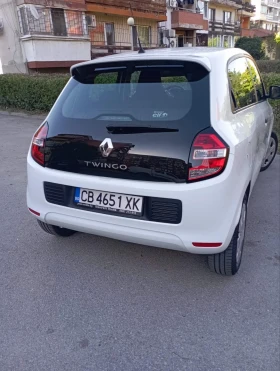 Обява за продажба на Renault Twingo 1.0 SCe 70 Life 2017 * 5 врати* 44000км ~10 000 лв. - изображение 4