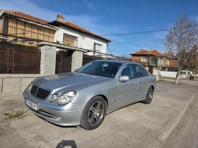 Mercedes-Benz E 320