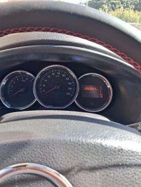 Dacia Logan - 4880 € - 93713640 11