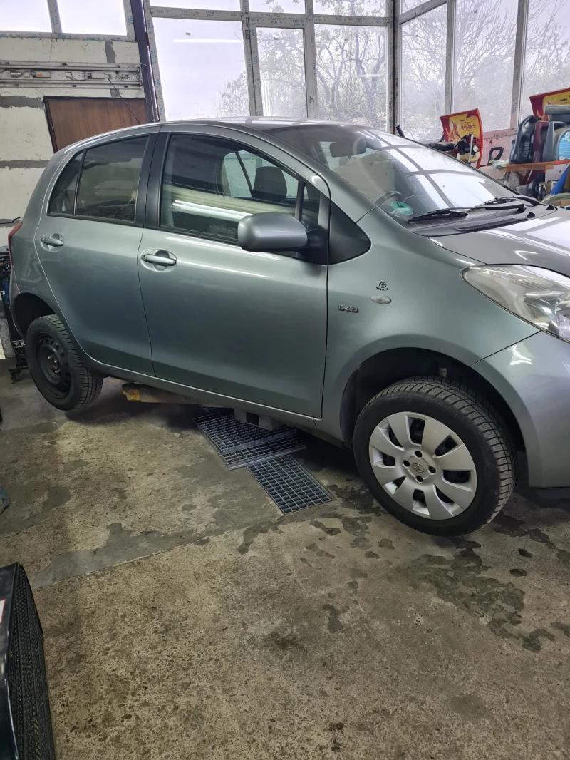 Toyota Yaris 1.4D4D, снимка 3 - Автомобили и джипове - 33352618