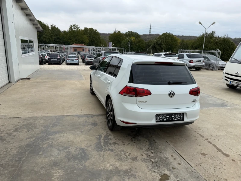 VW Golf 1.6tdi * DSG* Highline* Navi* UNIKAT* , снимка 6 - Автомобили и джипове - 47479145