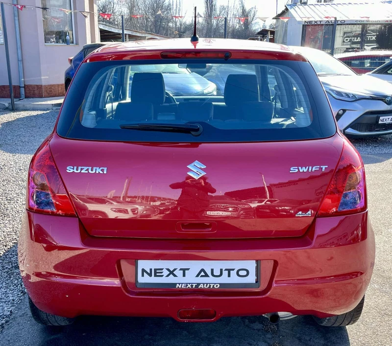 Suzuki Swift 1.3I 90HP 4x4 73095KM  КЛИМАТИК, снимка 6 - Автомобили и джипове - 49096305