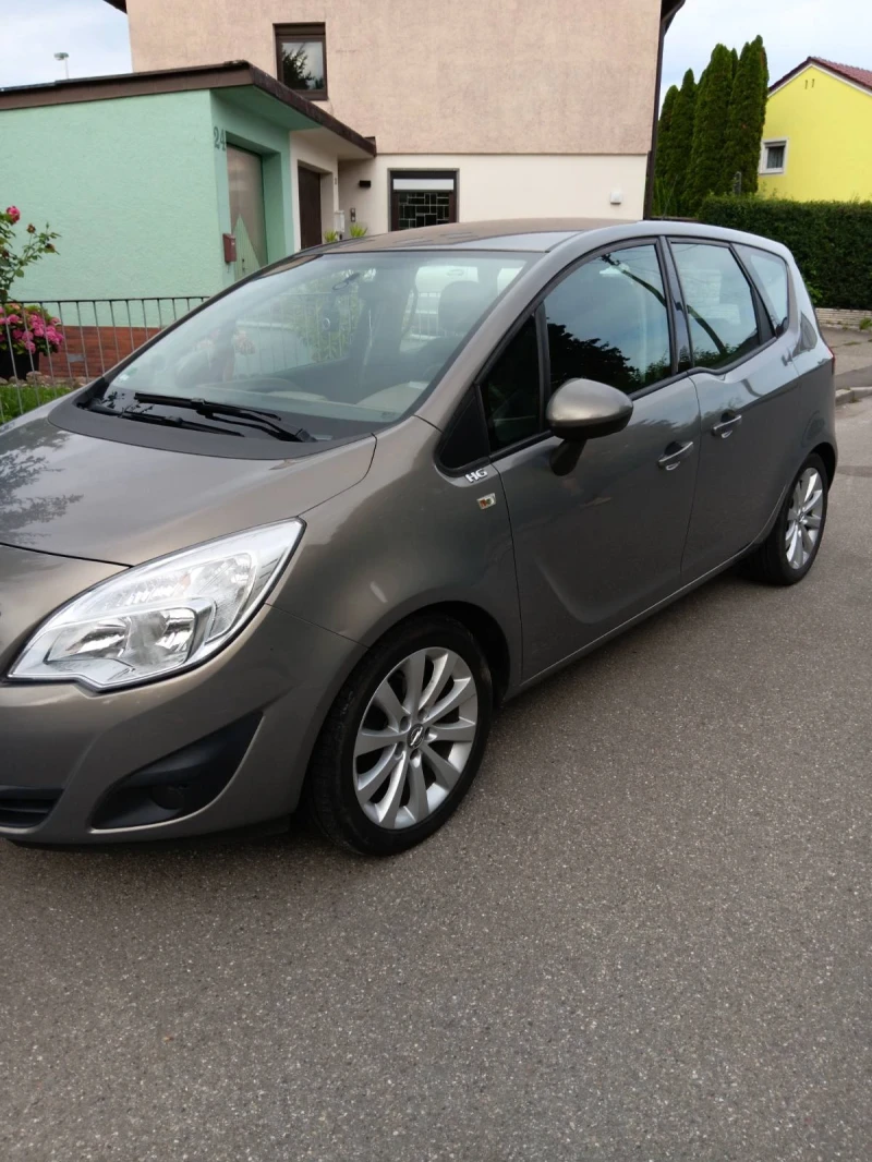 Opel Meriva 1.4T, снимка 3 - Автомобили и джипове - 49547023